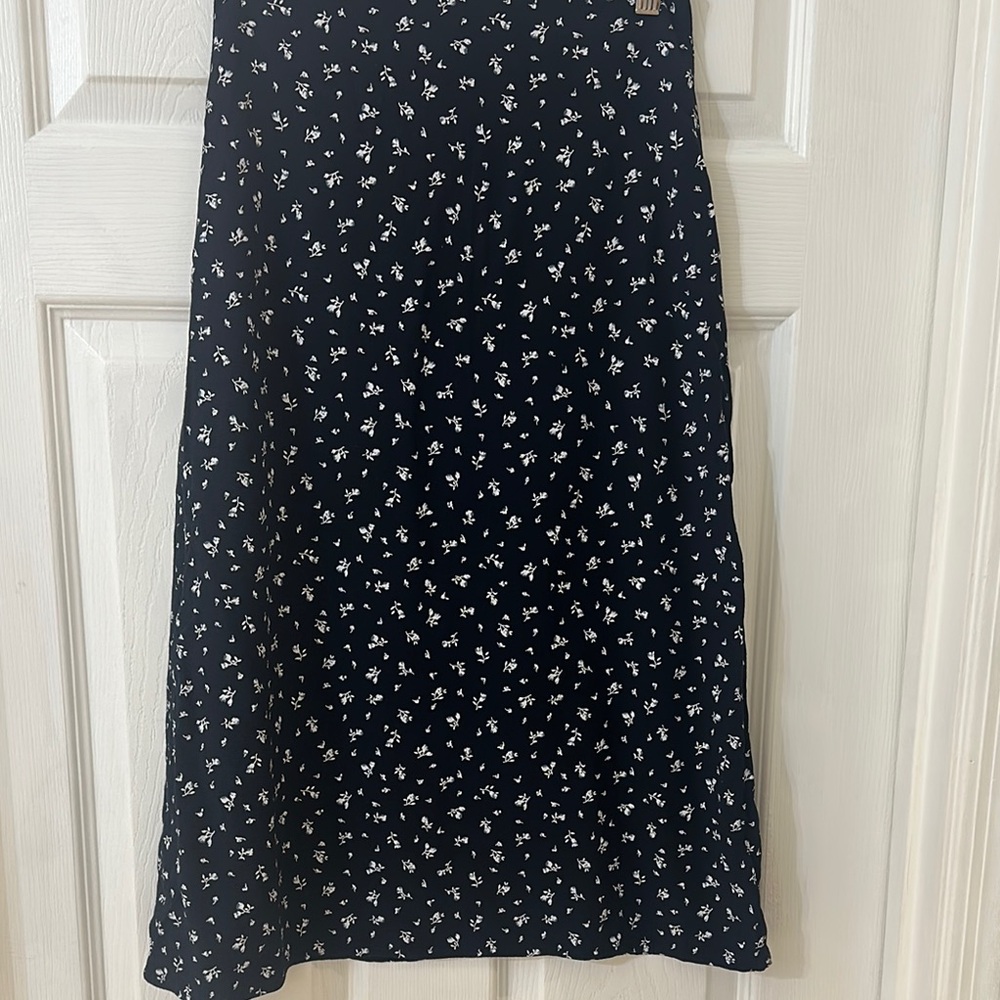 Blue Midi A-Line Skirt for Casual Occasions